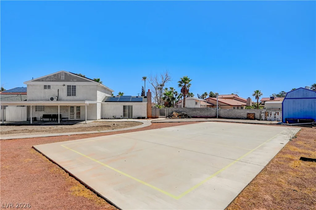 7477 Ullom, Las Vegas, NV 89139