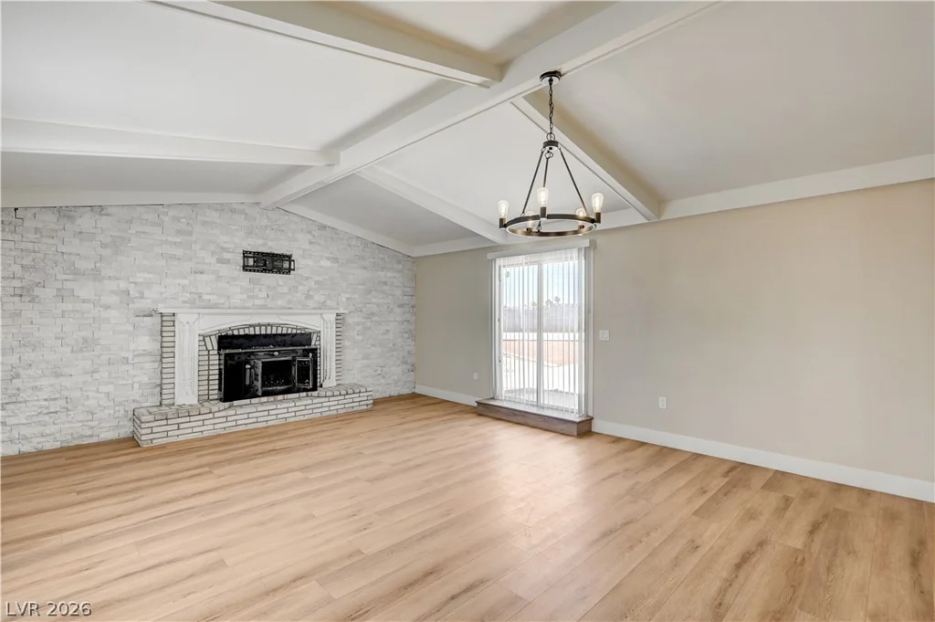 7477 Ullom, Las Vegas, NV 89139