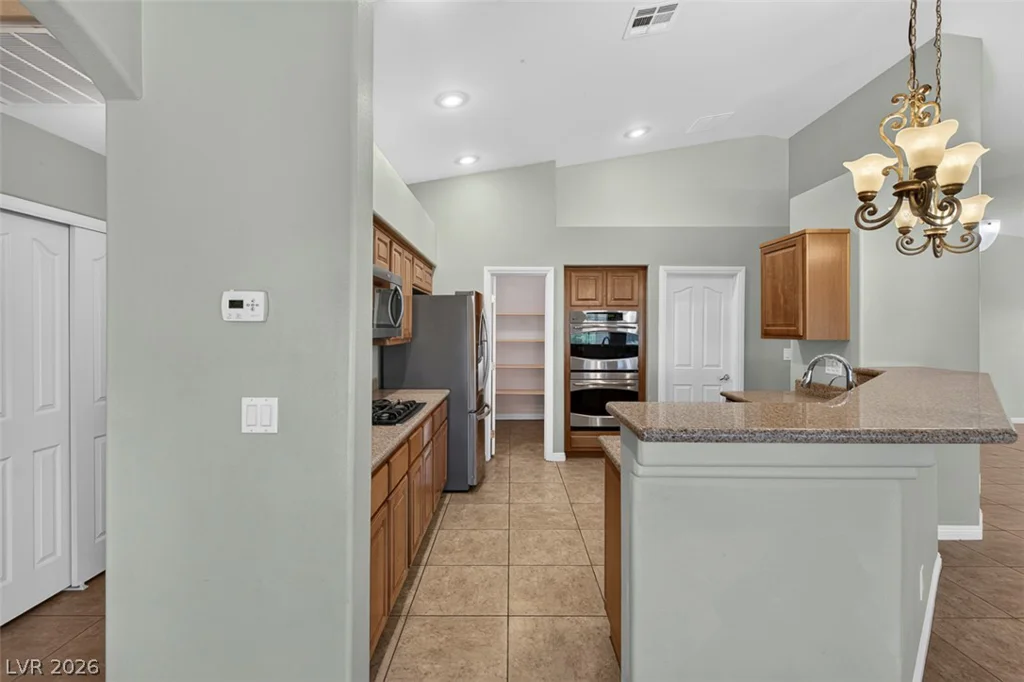 4517 Mohawk River, North Las Vegas, NV 89031