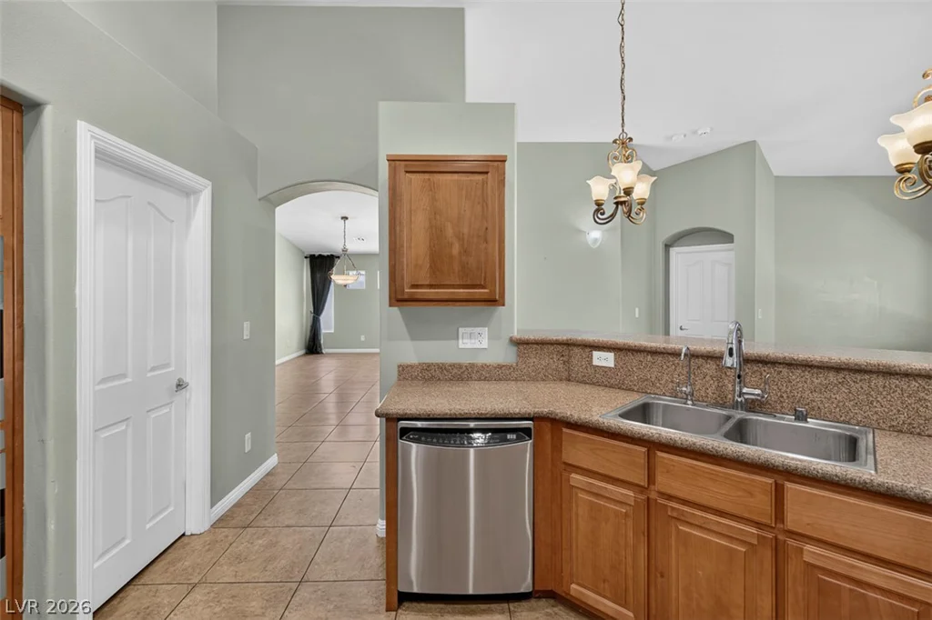 4517 Mohawk River, North Las Vegas, NV 89031