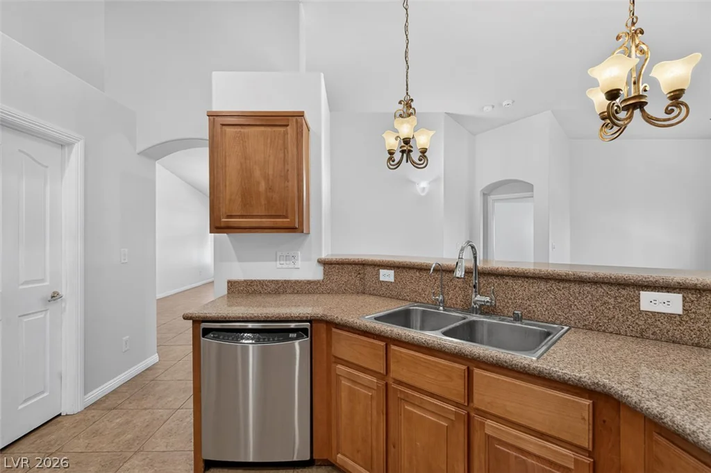 4517 Mohawk River, North Las Vegas, NV 89031