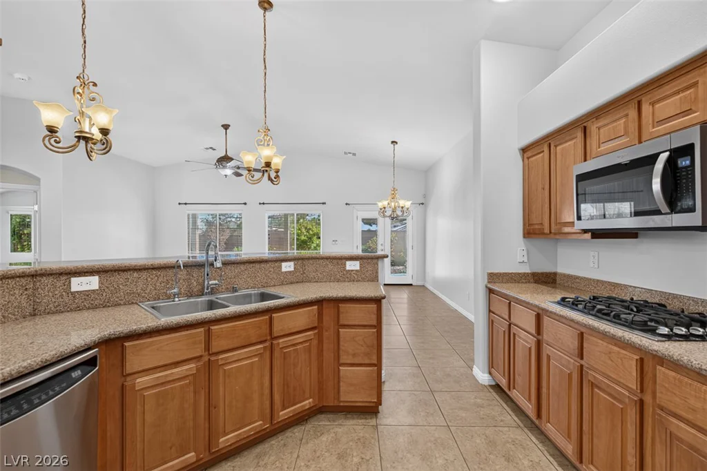 4517 Mohawk River, North Las Vegas, NV 89031