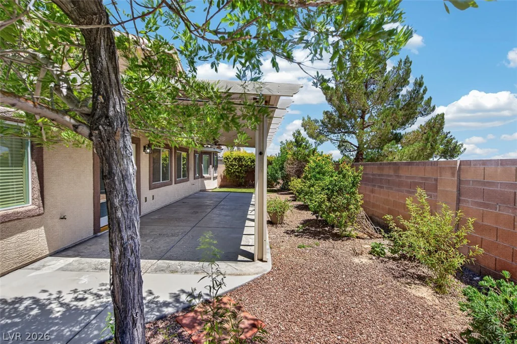 4517 Mohawk River, North Las Vegas, NV 89031