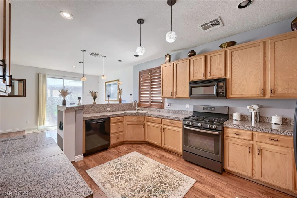 6219 Darby Creek, North Las Vegas, NV 89081