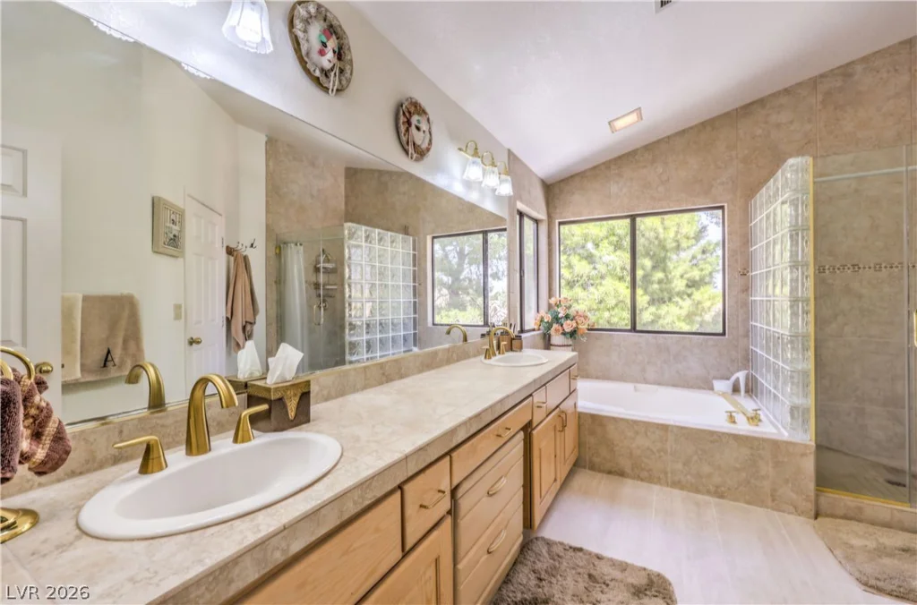 8360 Sugar Bowl, Las Vegas, NV 89128