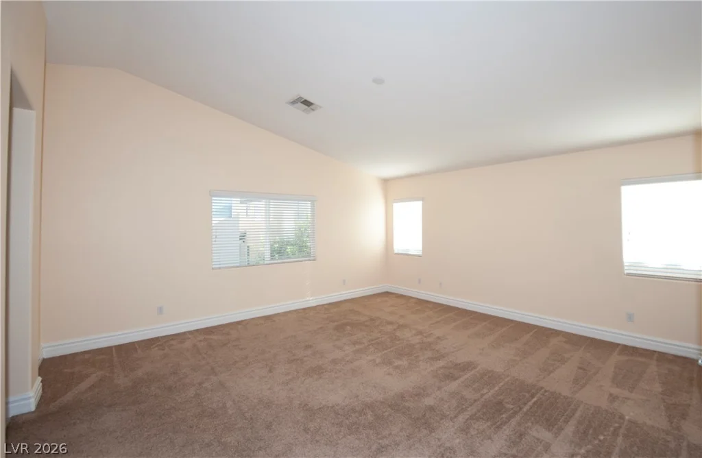9689 Kampsville, Las Vegas, NV 89148