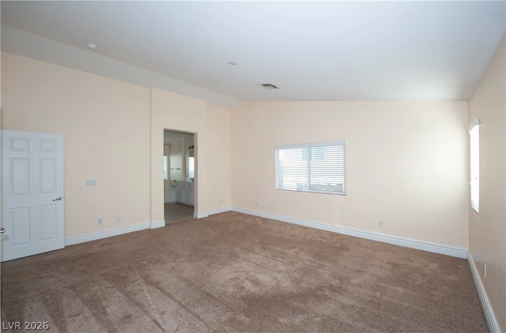 9689 Kampsville, Las Vegas, NV 89148