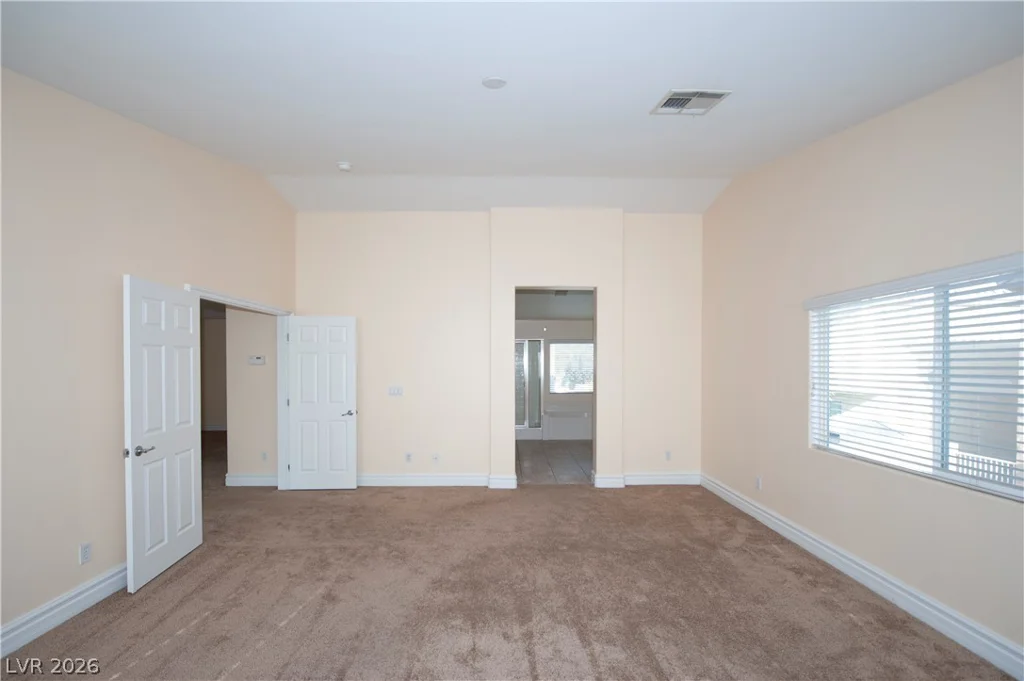 9689 Kampsville, Las Vegas, NV 89148