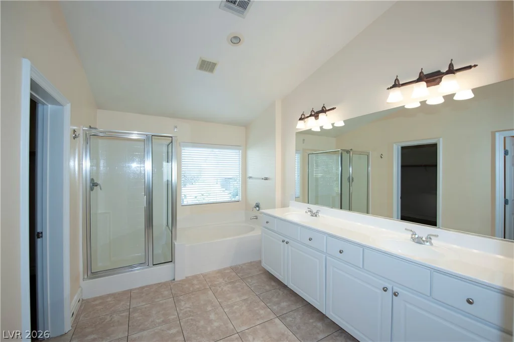 9689 Kampsville, Las Vegas, NV 89148