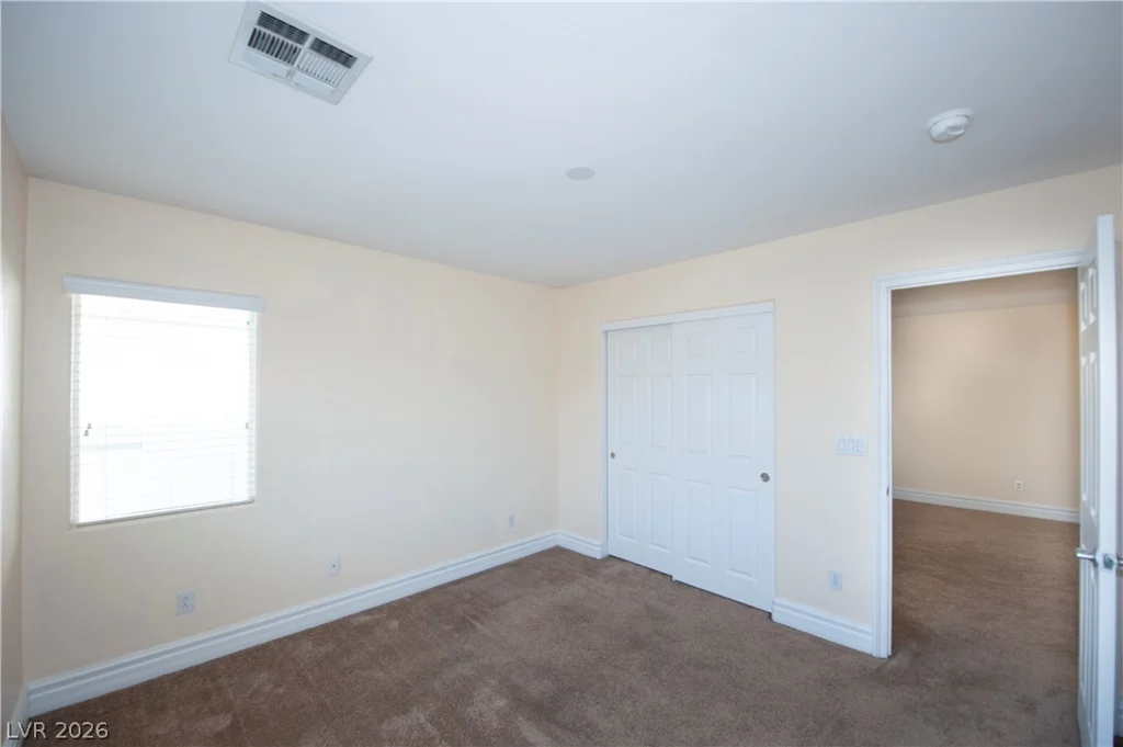 9689 Kampsville, Las Vegas, NV 89148