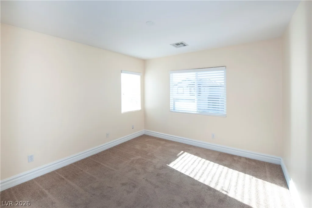 9689 Kampsville, Las Vegas, NV 89148