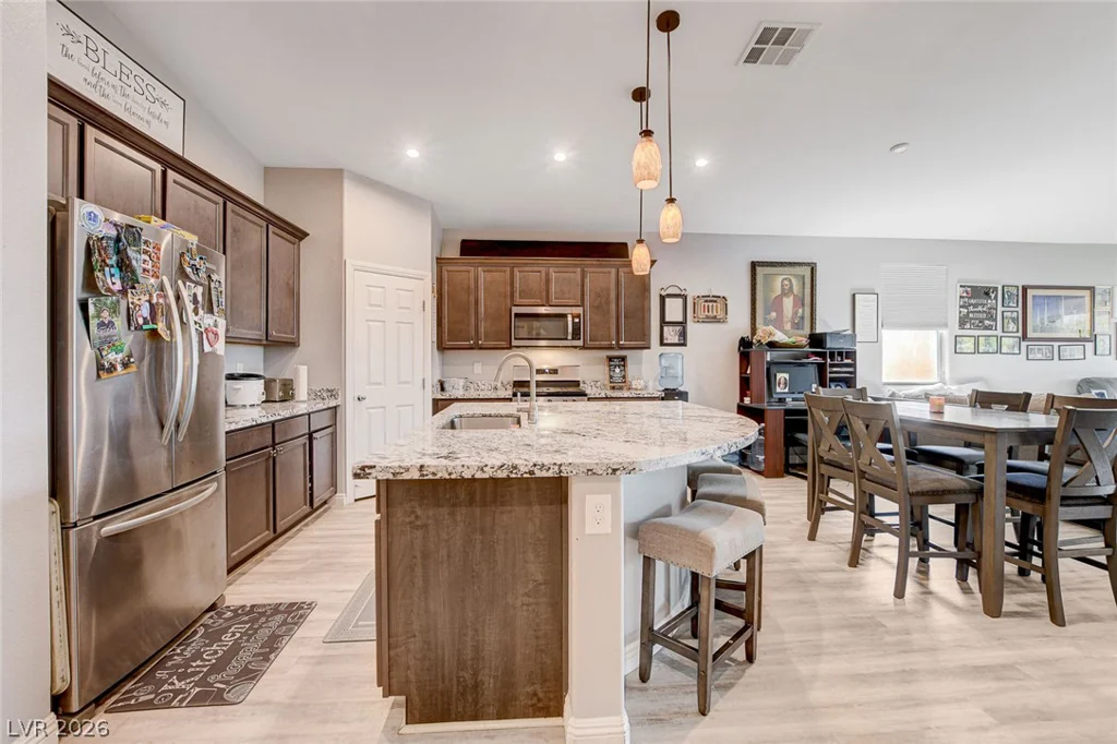 4830 Shady Chestnut, Las Vegas, NV 89131