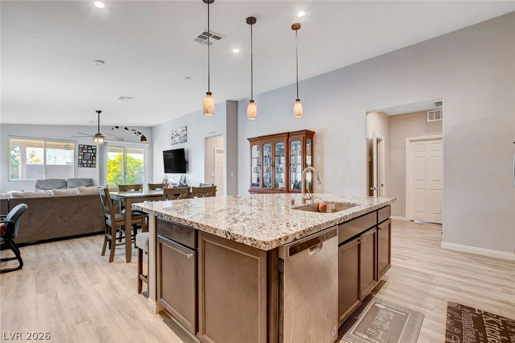 4830 Shady Chestnut, Las Vegas, NV 89131