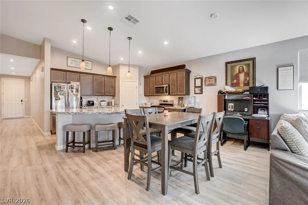 4830 Shady Chestnut, Las Vegas, NV 89131