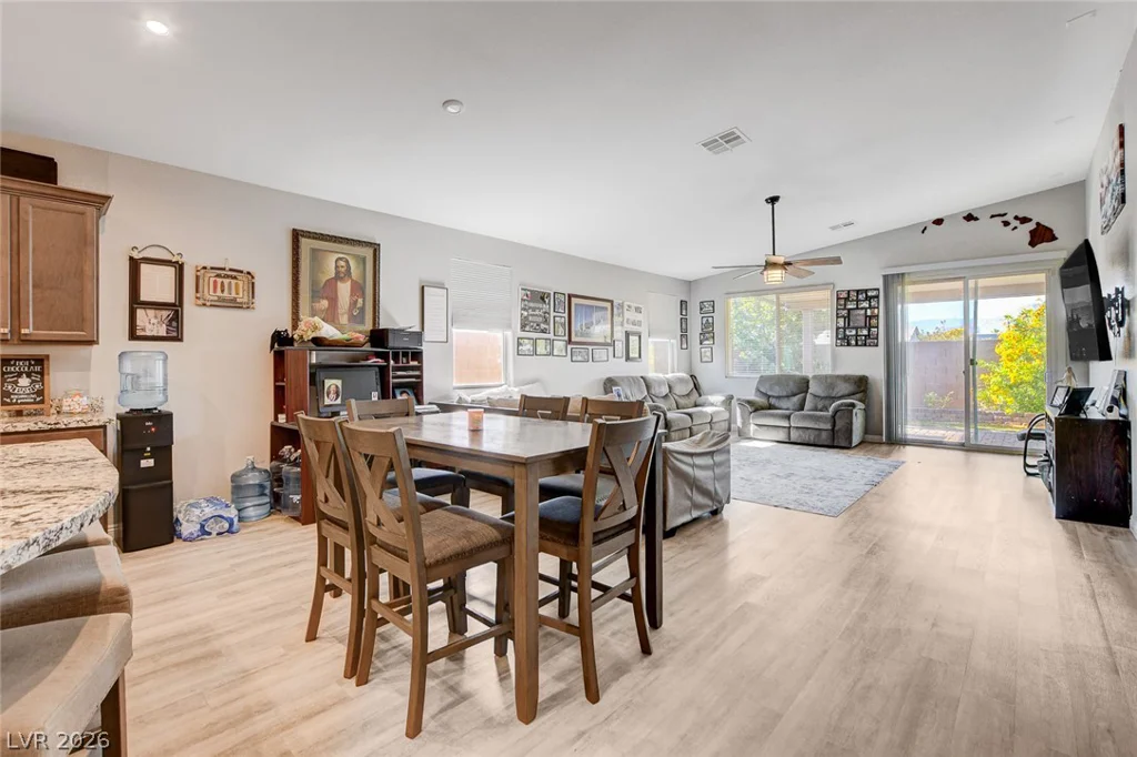 4830 Shady Chestnut, Las Vegas, NV 89131