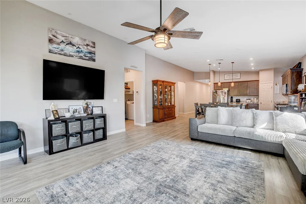4830 Shady Chestnut, Las Vegas, NV 89131