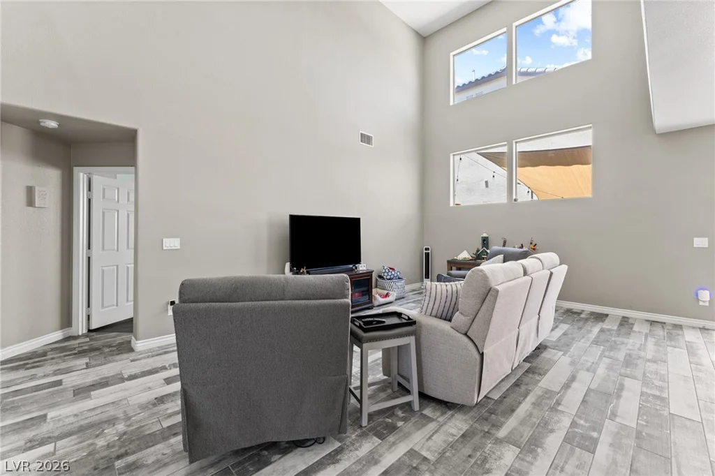 5642 Almocita, Las Vegas, NV 89141