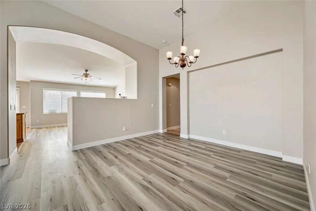 5809 Craigmore, North Las Vegas, NV 89031