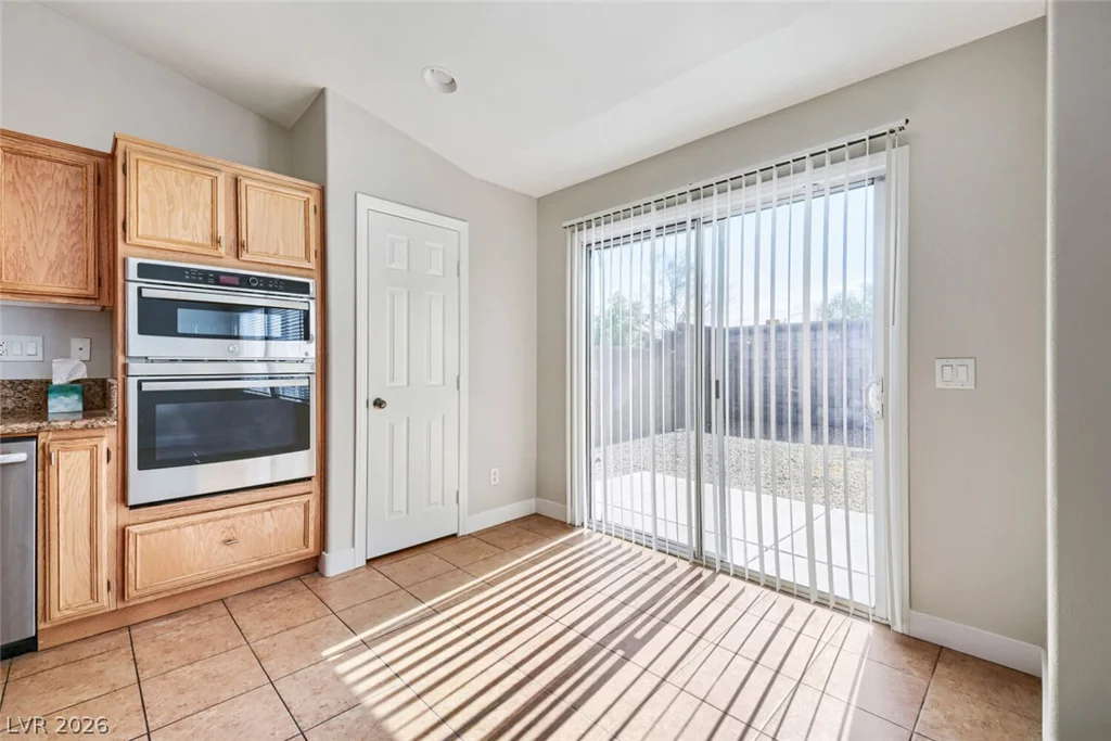 5809 Craigmore, North Las Vegas, NV 89031