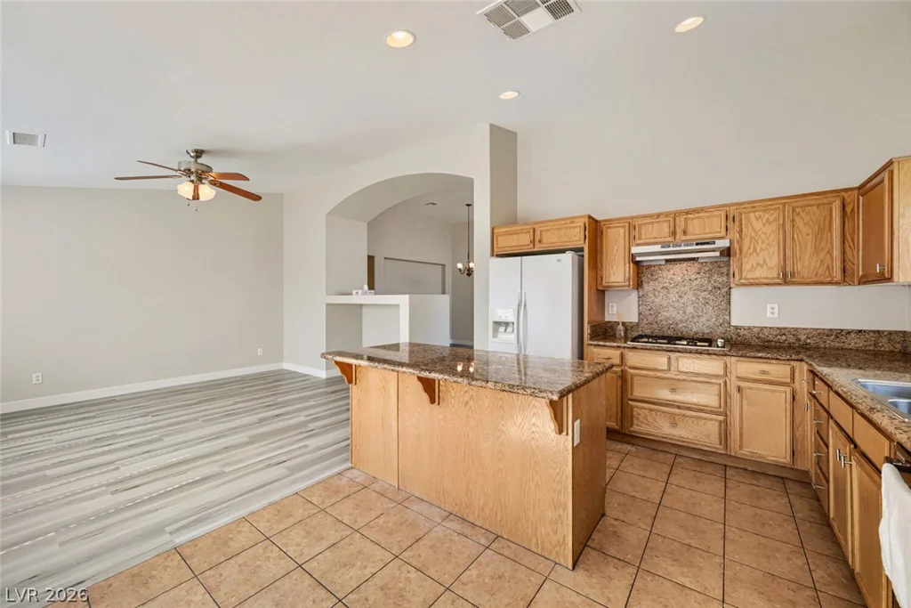 5809 Craigmore, North Las Vegas, NV 89031