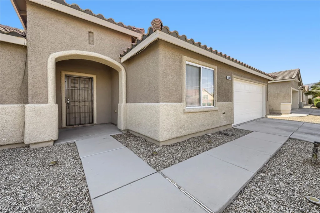 5809 Craigmore, North Las Vegas, NV 89031