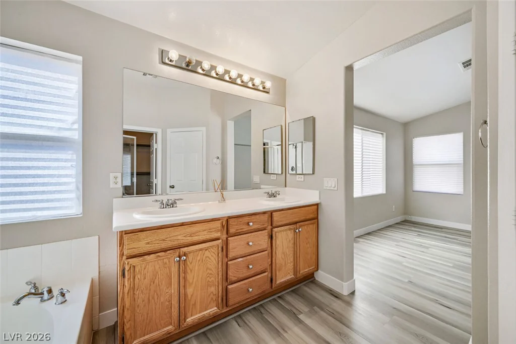 5809 Craigmore, North Las Vegas, NV 89031