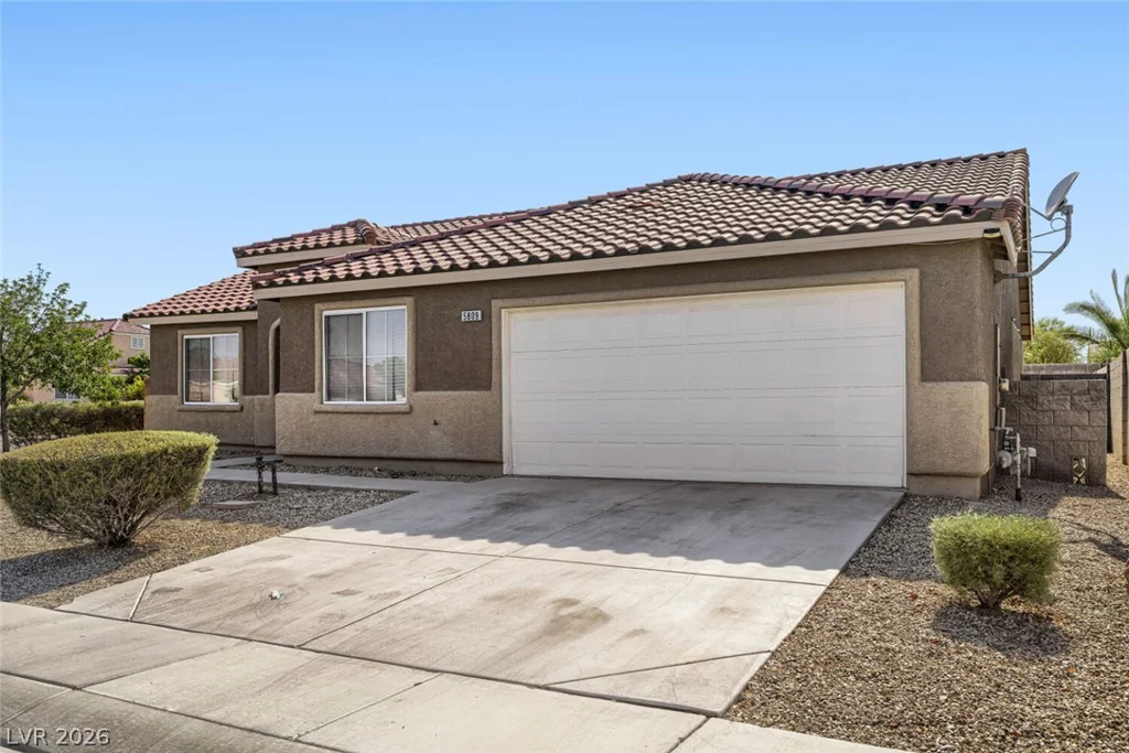 5809 Craigmore, North Las Vegas, NV 89031