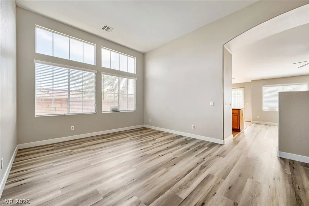 5809 Craigmore, North Las Vegas, NV 89031