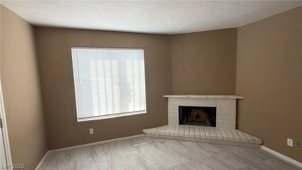 6920 Dunsbach, Las Vegas, NV 89156