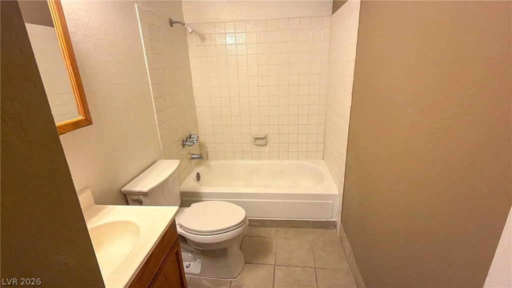 6920 Dunsbach, Las Vegas, NV 89156