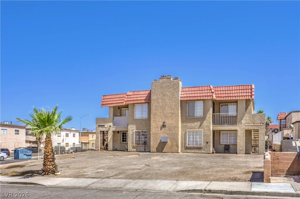 6920 Dunsbach, Las Vegas, NV 89156