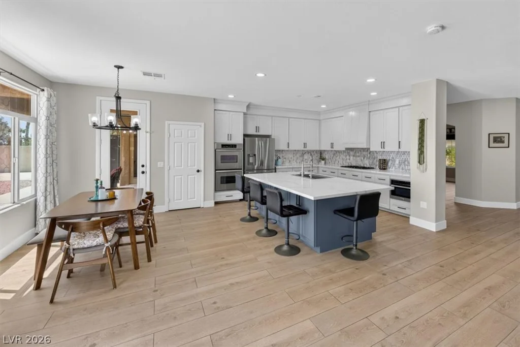 9304 Empire Rock, Las Vegas, NV 89143