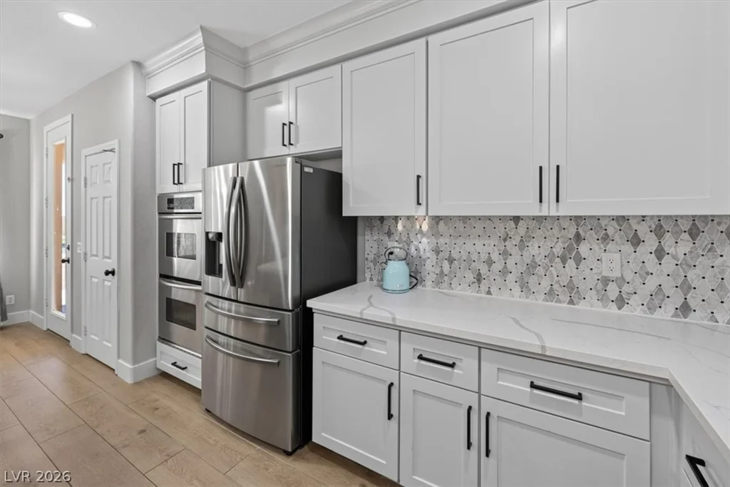 9304 Empire Rock, Las Vegas, NV 89143