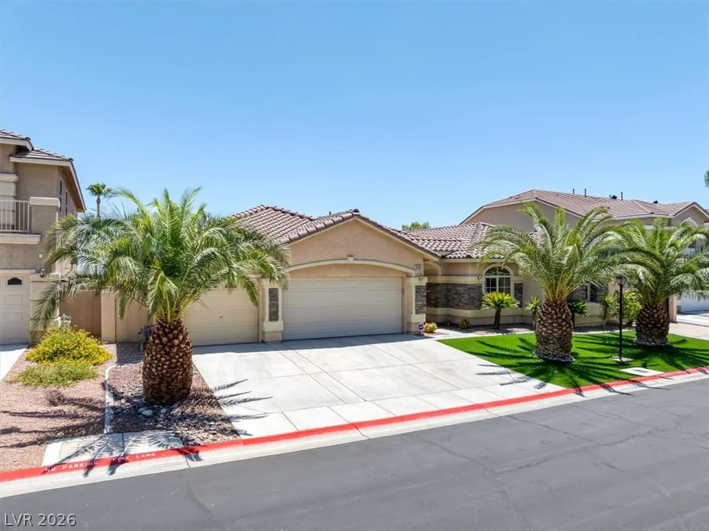 9304 Empire Rock, Las Vegas, NV 89143