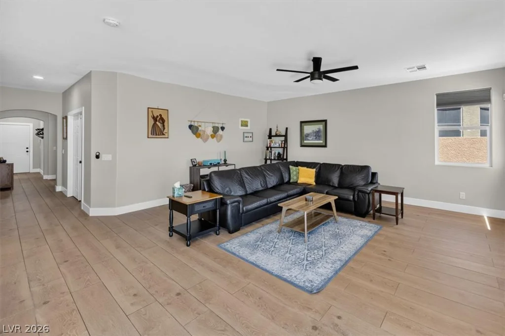 9304 Empire Rock, Las Vegas, NV 89143