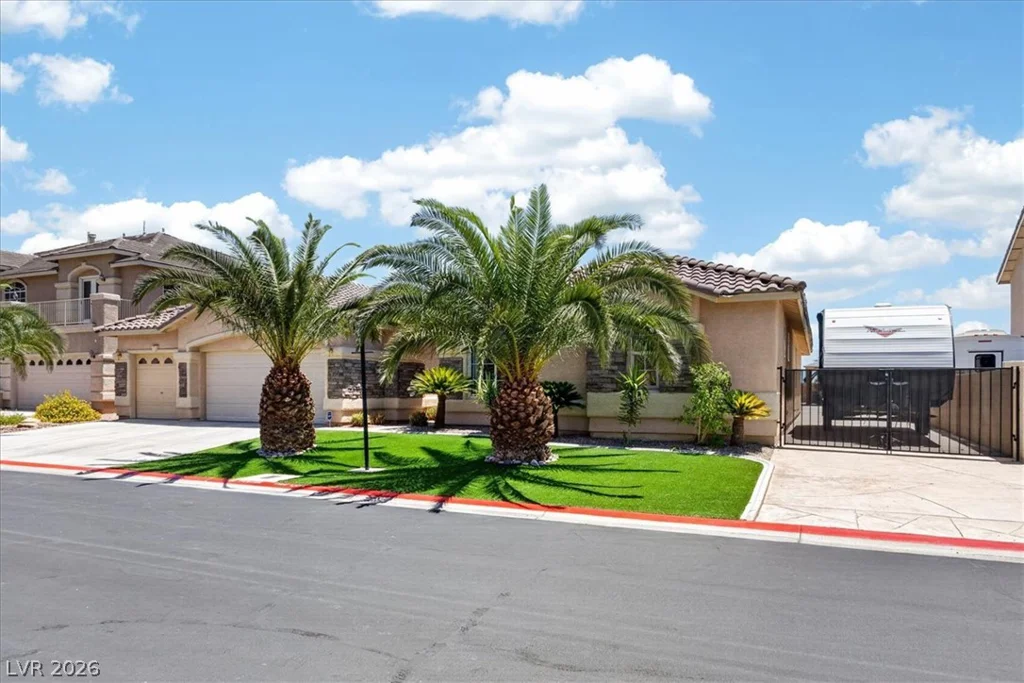 9304 Empire Rock, Las Vegas, NV 89143