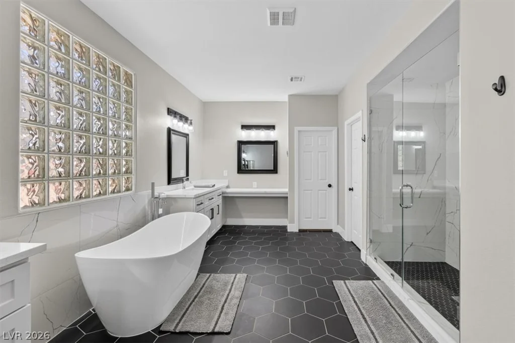 9304 Empire Rock, Las Vegas, NV 89143
