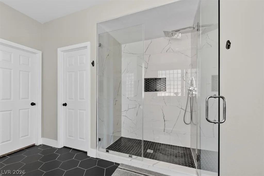 9304 Empire Rock, Las Vegas, NV 89143