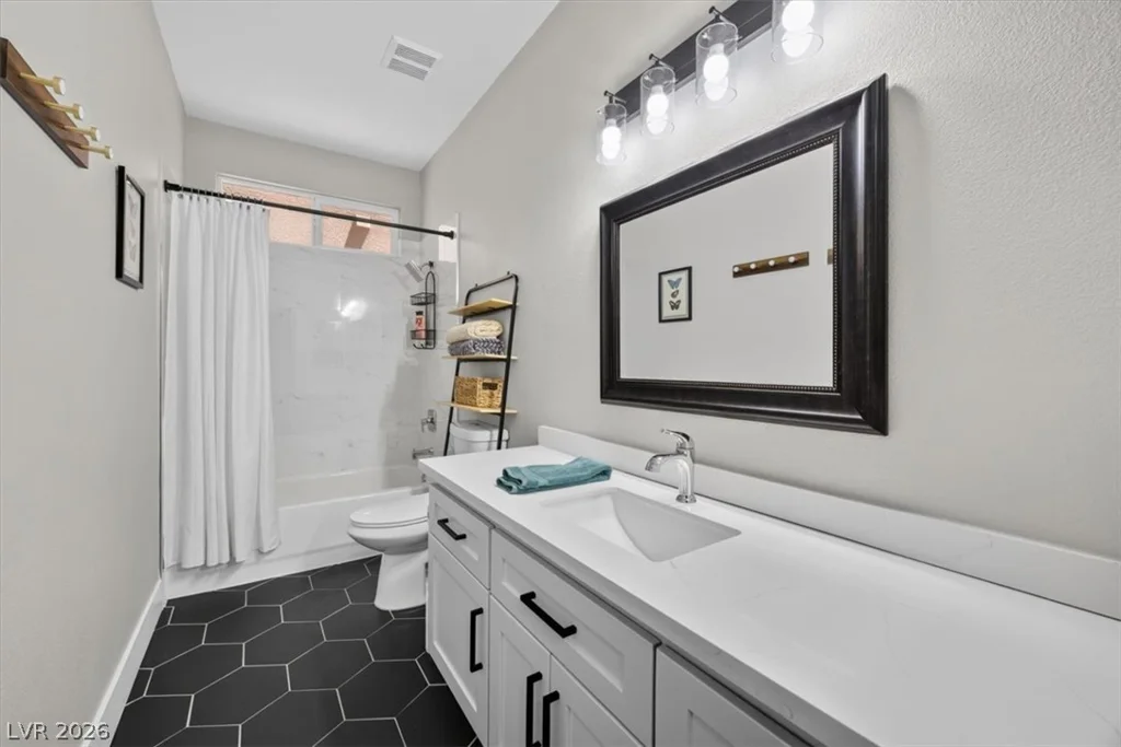 9304 Empire Rock, Las Vegas, NV 89143