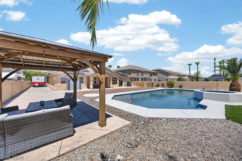 9304 Empire Rock, Las Vegas, NV 89143