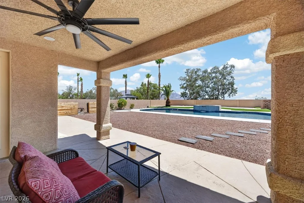 9304 Empire Rock, Las Vegas, NV 89143