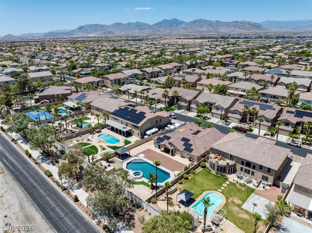 9304 Empire Rock, Las Vegas, NV 89143