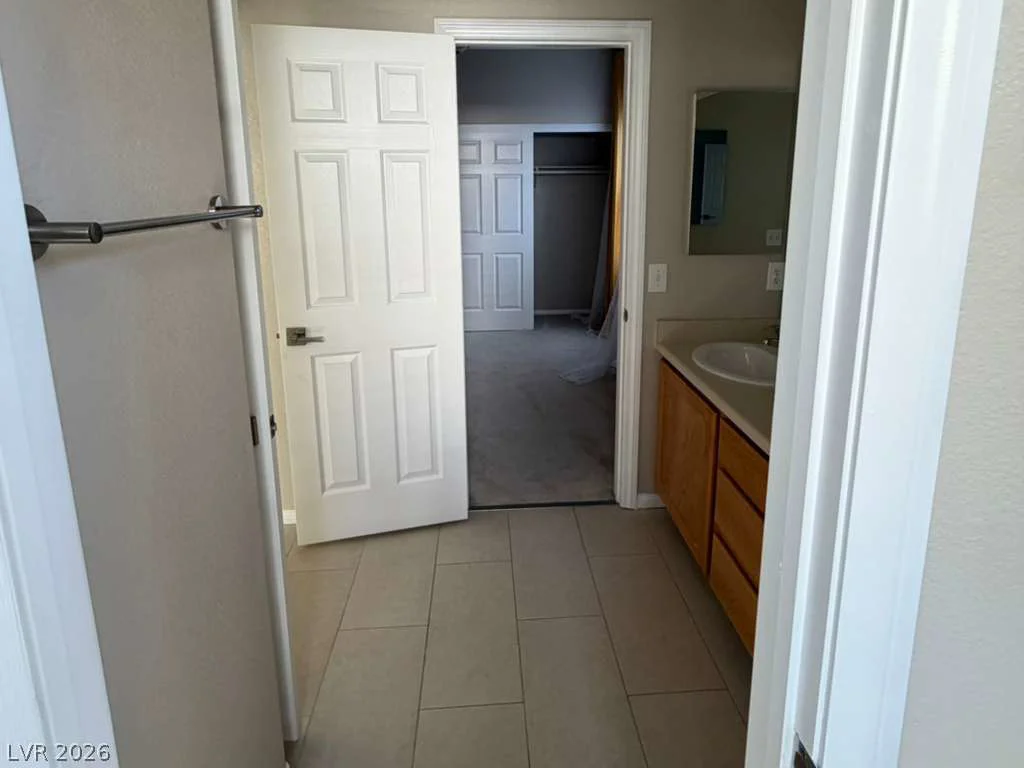 7783 Crystal Village, Las Vegas, NV 89113