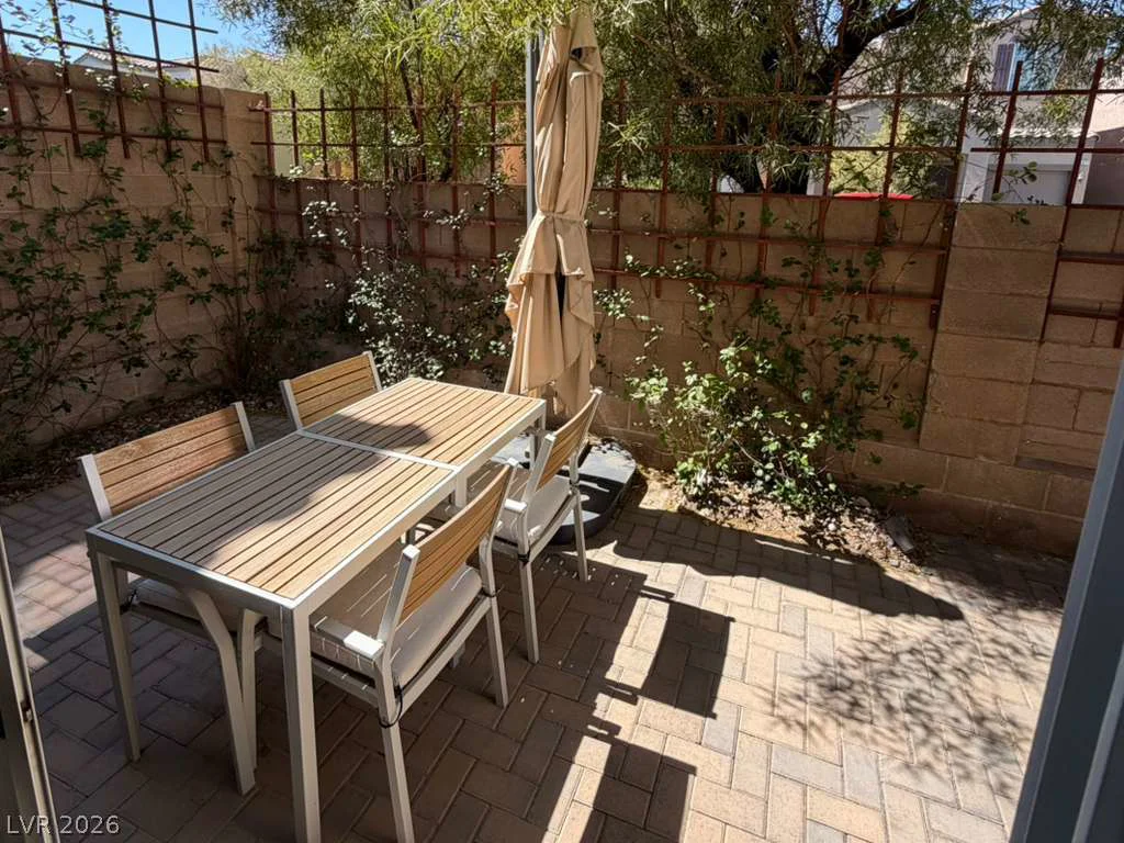 7783 Crystal Village, Las Vegas, NV 89113