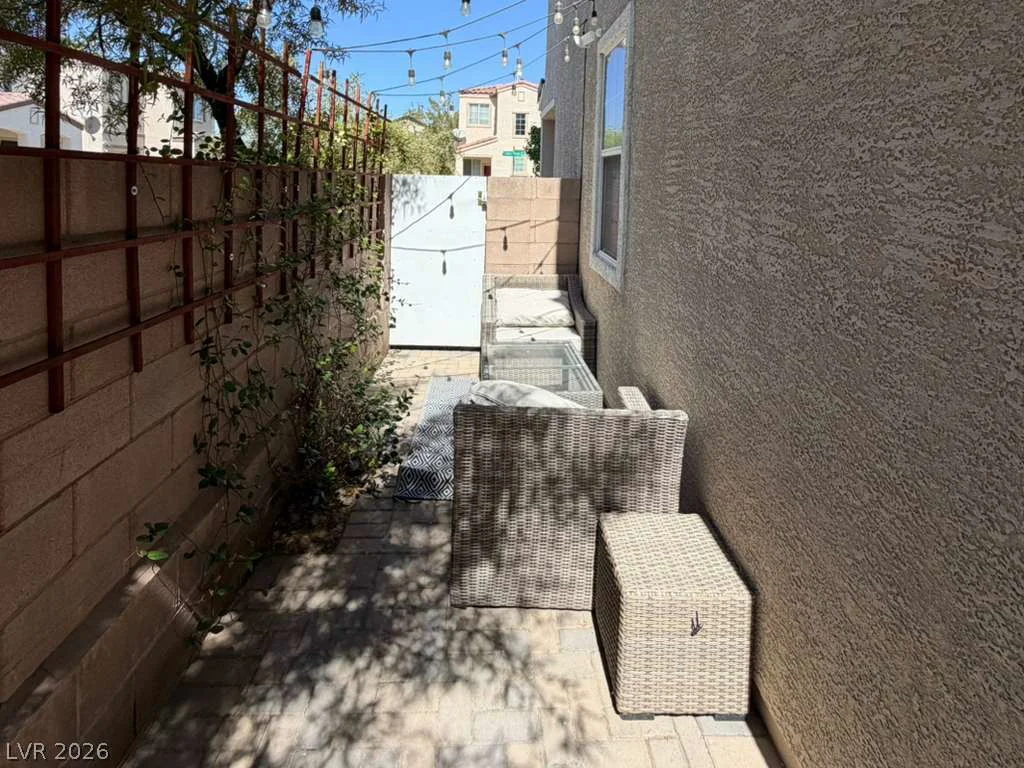 7783 Crystal Village, Las Vegas, NV 89113