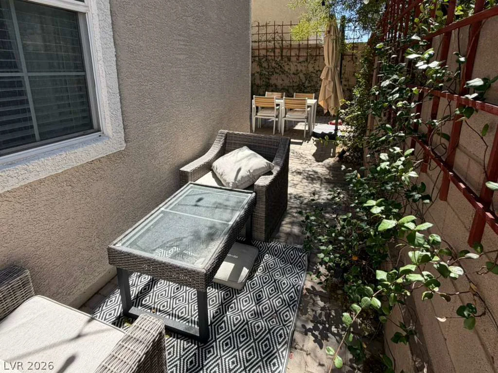 7783 Crystal Village, Las Vegas, NV 89113