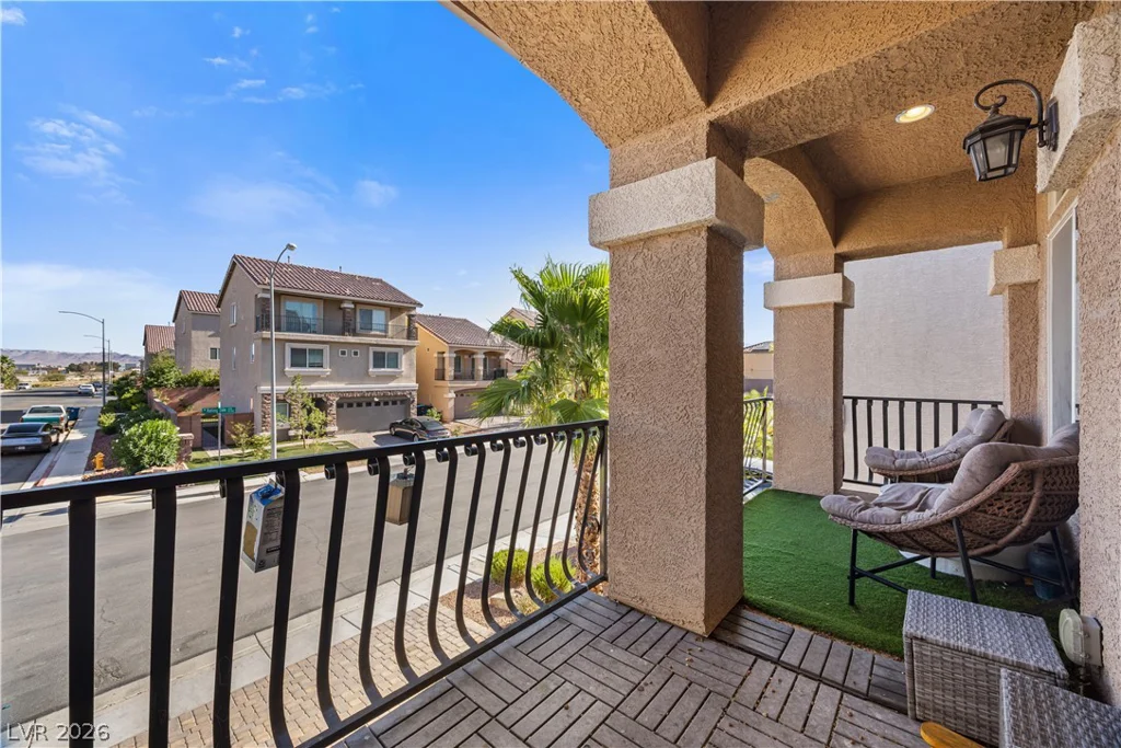 5752 Rolling Dale, Las Vegas, NV 89139