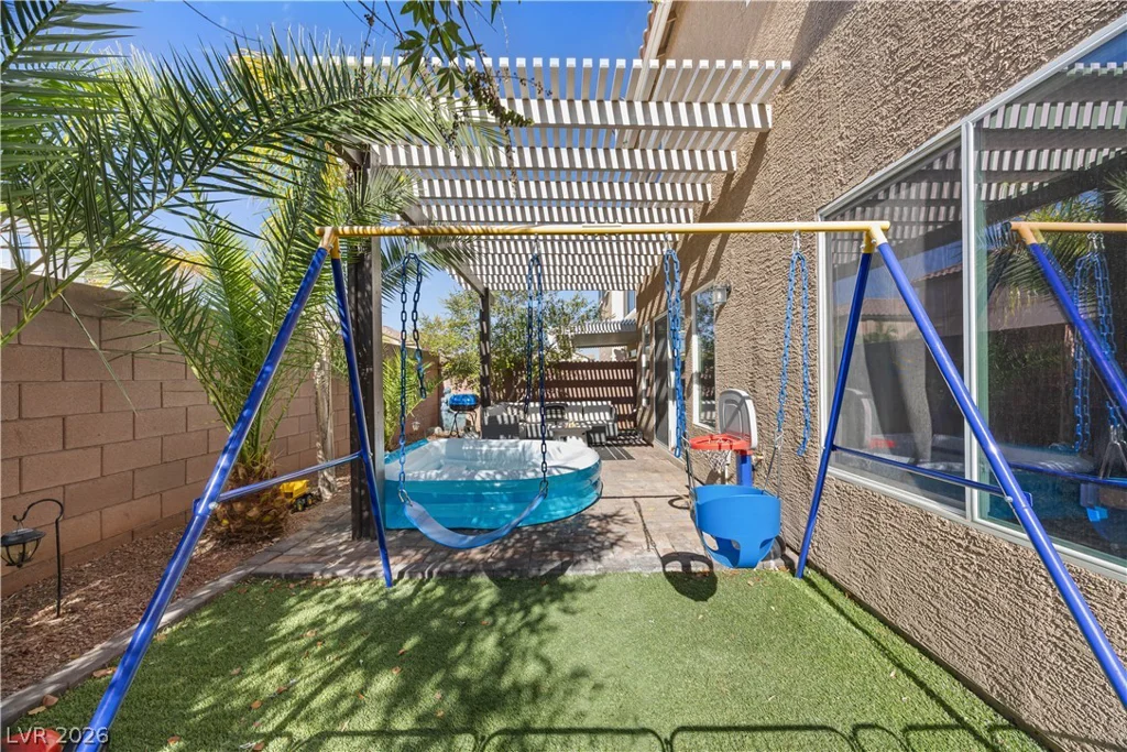 5752 Rolling Dale, Las Vegas, NV 89139