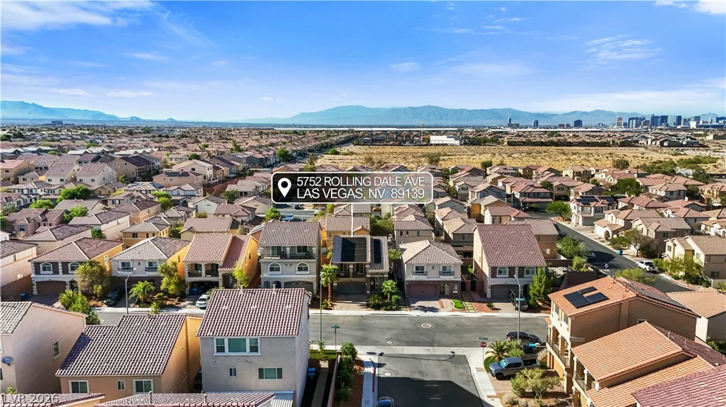 5752 Rolling Dale, Las Vegas, NV 89139