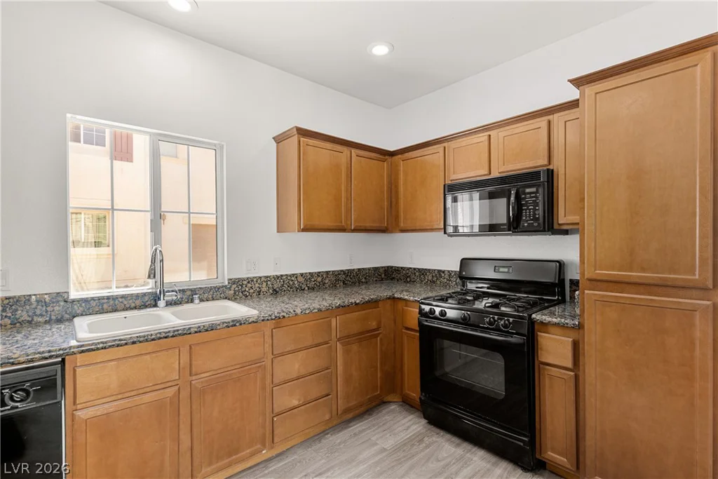 920 Shades End, North Las Vegas, NV 89081